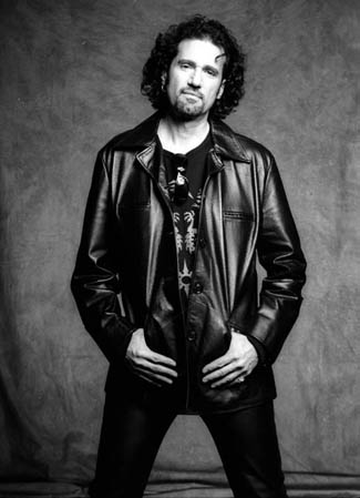 DETALLES DEL NUEVO DISCO EN SOLITARIO DE BRUCE KULICK