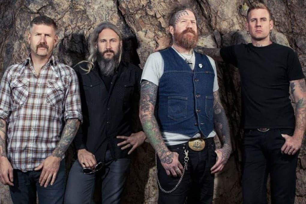 Bloque de noticias: Mastodon - Sepultura - In This Moment - DGM - Crazy Lixx