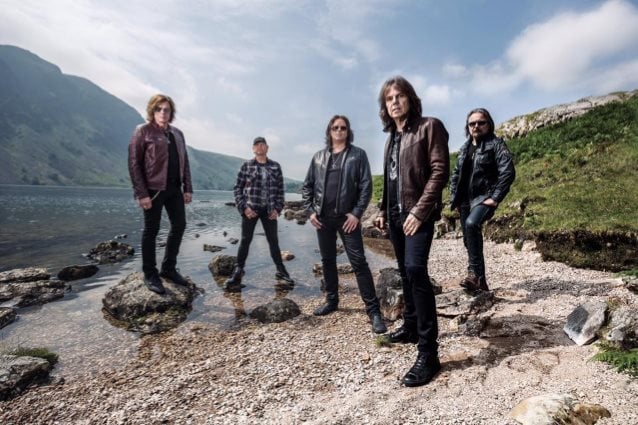 Bloque de noticias: Europe - Foreigner - Of Mine & Men - The 69 Eyes - Vandroya