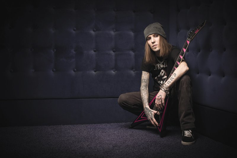 Bloque de noticias: Children Of Bodom - W.e.t. - Ron Keel - New Years Day - Ruxe Ruxe