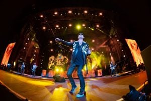 Scorpions estrena nuevo tema: “Sign Of Hope” Scorpions-rock-the-coast-2019-01-300x200