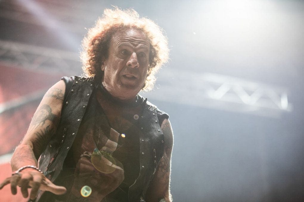 Obús cancela próximos conciertos por una operación de Fortu