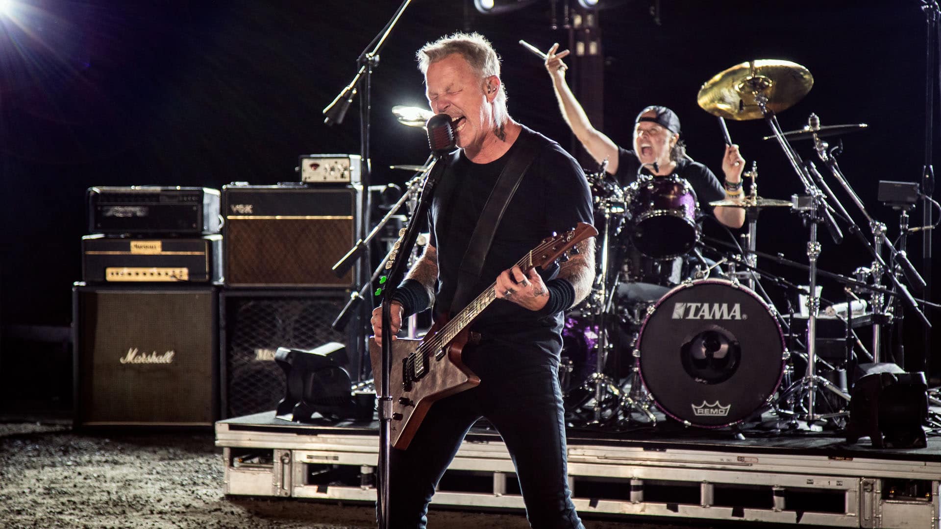 Metallica autocine