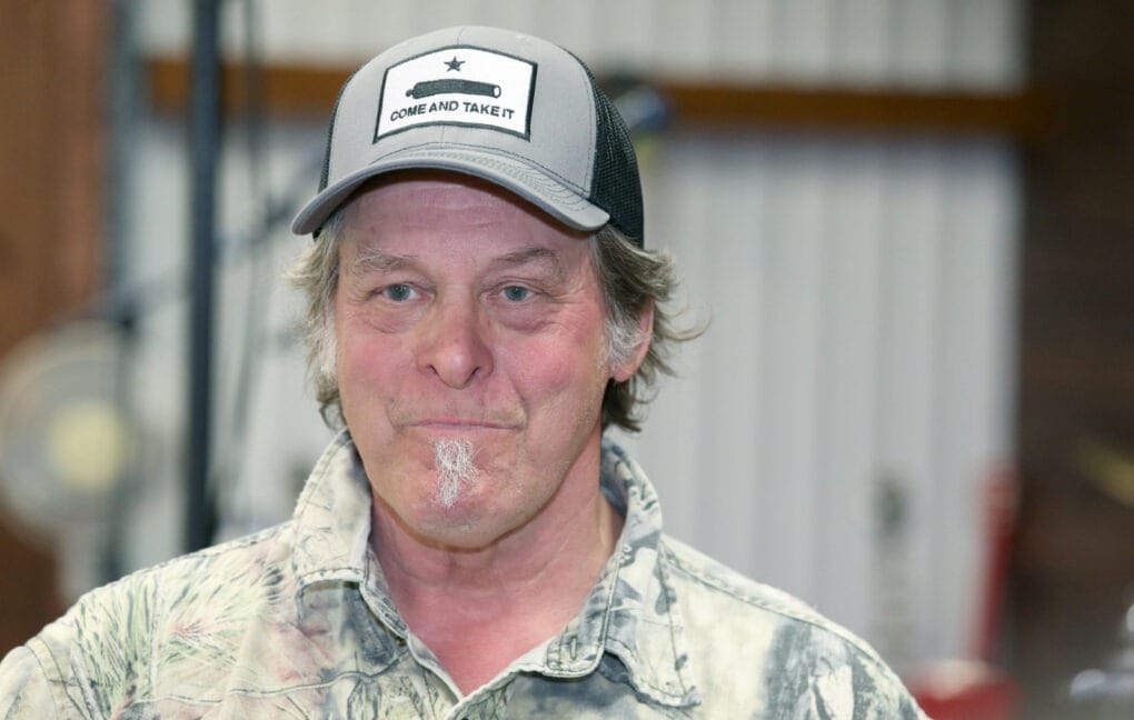 Ted Nugent al editor de Rolling Stone: "Adiós, hijo de puta"