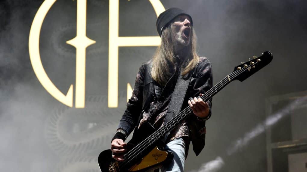 Rex Brown abandona la gira de Pantera